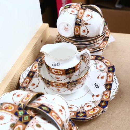 624 - A 1920s Royal Albion China tea service for 12 people