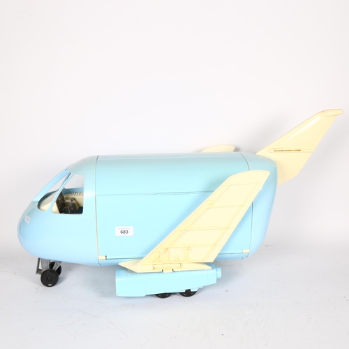 Lot 683       