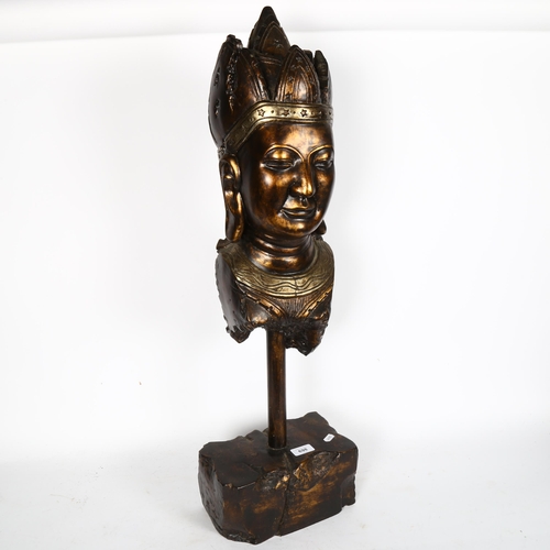 Lot 698       