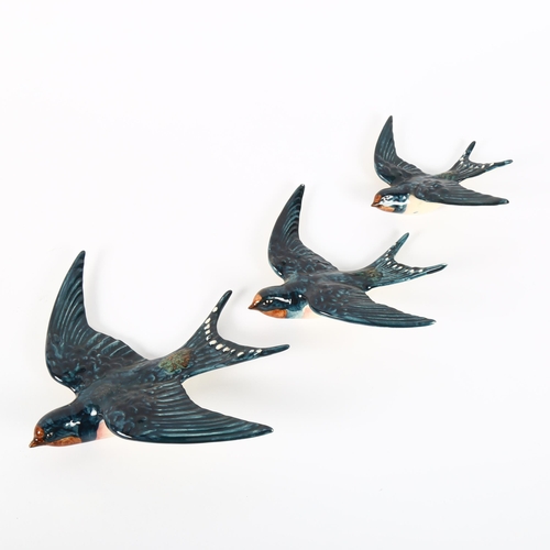 519 - A set of 3 graduated flying swallows, 757/1/2/3