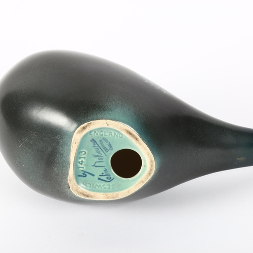 522 - A Beswick sculpture of a pigeon, by Colin Melbourne, 1413