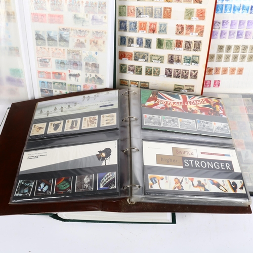 725 - 6 albums of Vintage world postage stamps, including Great Britain and Portugal