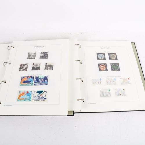 726 - 2 Royal Mail British Post Office stamp albums