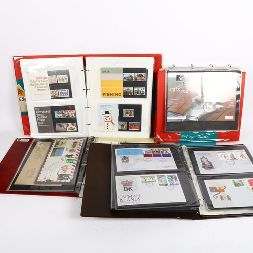 727 - 4 Vintage world postage stamp albums