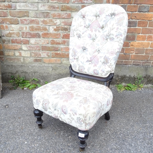 2789 - A Victorian button-back upholstered nursing chair, with ebonised frame