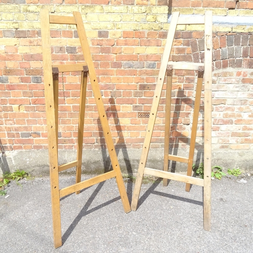 2795 - 2 folding artist's studio easels, H180cm