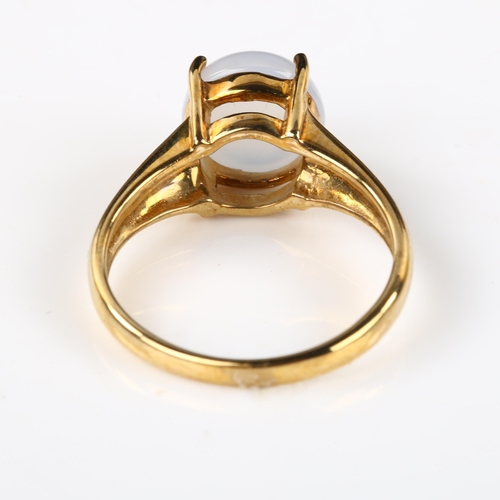 332 - A modern 9ct gold chalcedony dress ring, setting height 9.1mm, size N, 3.4g