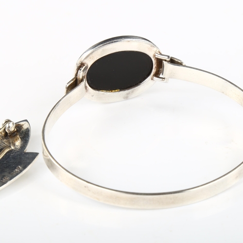 341 - 2 pieces of Danish stylised sterling silver jewellery, comprising Kai Erling Feiling black enamel br... 