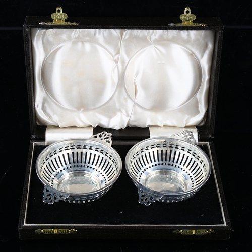 407 - A pair of George V silver 2-handled bon bon dishes, by Barker Brothers Silver Ltd, Jubilee hallmarks... 