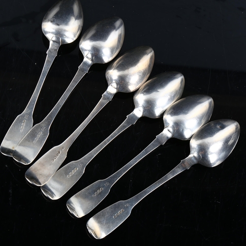 432 - A set of 6 William IV Irish silver Fiddle pattern teaspoons, by James Brady, hallmarks Dublin 1834, ... 