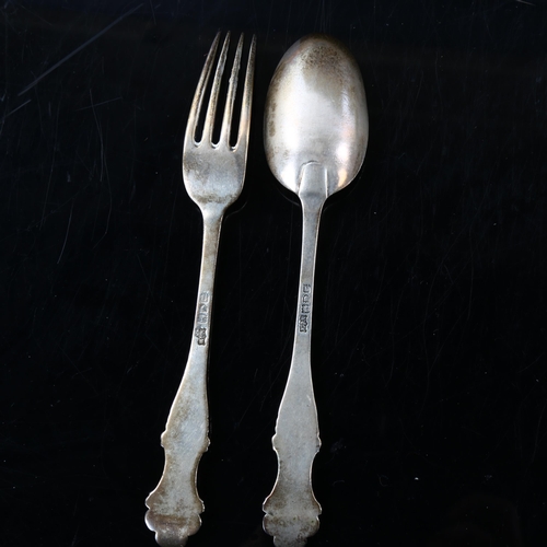 445 - MAPPIN & WEBB - a cased Edwardian silver eating set, comprising fork and spoon, hallmarks London 190... 