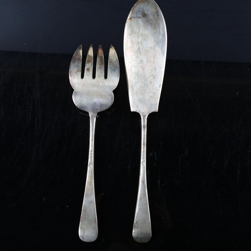 446 - An Art Deco silver Old English pattern fish serving set, by Goldsmiths & Silversmiths Co Ltd, hallma... 