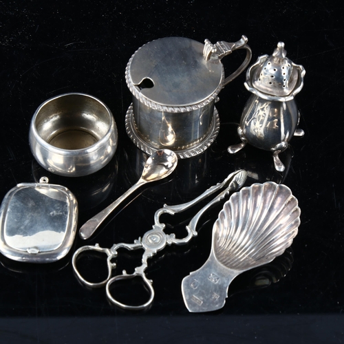 470 - Various silver, including caddy spoon, sugar nips, Russian salt, Elkington mustard pot etc, 6.4oz we... 