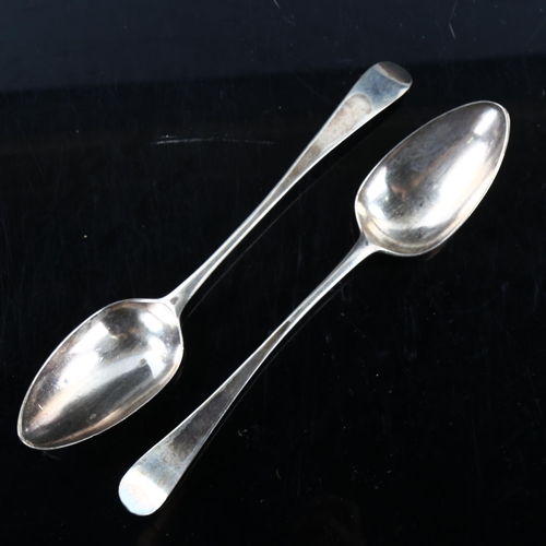 473 - A pair of George III silver Old English pattern tablespoons, by Peter and Ann Bateman, hallmarks Lon... 