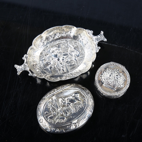 475 - 3 pieces of Continental silver, including Dutch pillbox, Scandinavian pin dish etc, dish length 8.5c... 