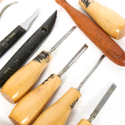 102 - A group of Antique woodworking chisels