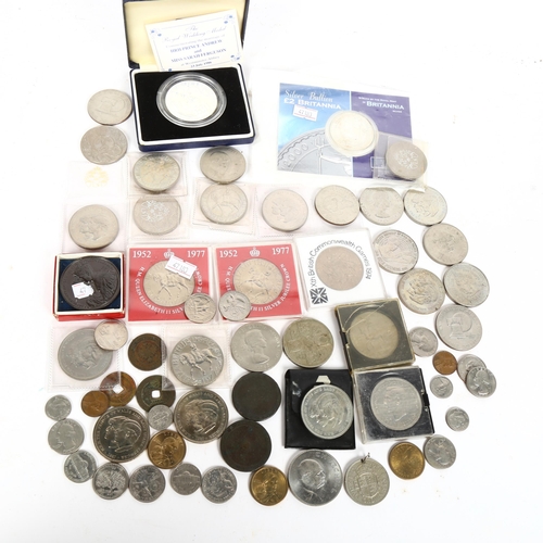 163 - Various British coins, including Royal Mint Silver Britannia £2, and Royal Wedding medal