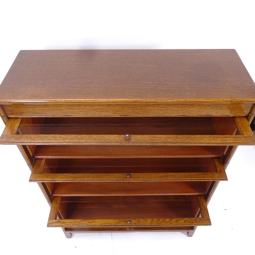 2097 - An early 20th century oak Globe Wernicke style 3-shelf stacking bookcase, W87cm, H122cm, D31cm