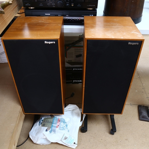 328 - Various Hi-Fi, including Toshiba SR-255 turntable, Trio KA-747 amplifier, pair of Rogers LS7 teak sp... 