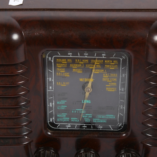 330 - A Vintage Bakelite radio, width 30cm, height 17cm