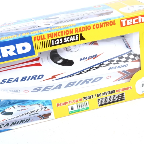 605 - A Sea Bird radio-controlled model boat, boxed