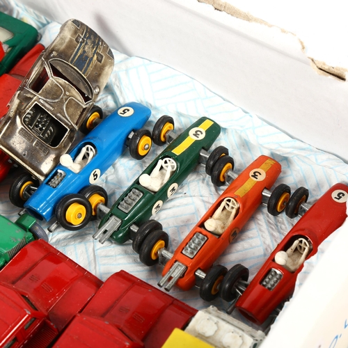 609 - A collection of Lesney Matchbox Series cars etc