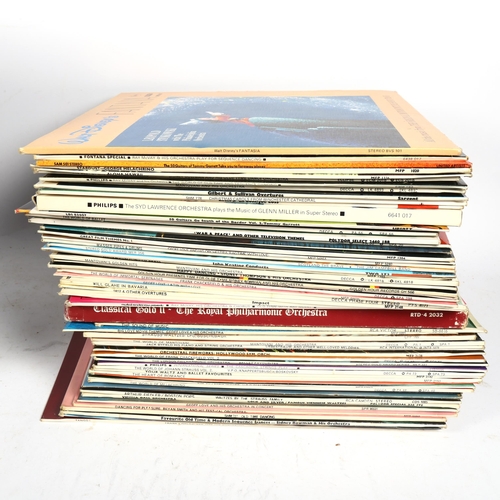 704 - A quantity of vinyl LPs and records, mostly Classical (2 boxes)