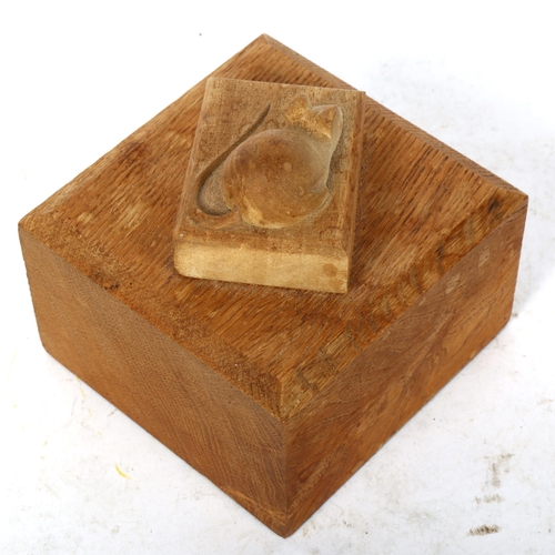 819 - A carved oak mouse block paperweight, attributed to Robert Mouseman Thompson, width 10.5cm, height 1... 