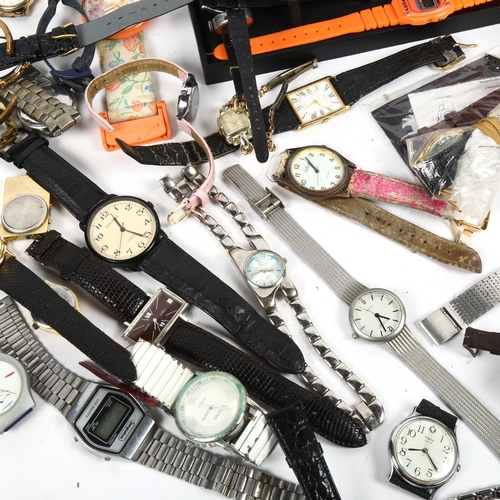 1258 - A tray of mixed wristwatches, to include quartz, Citizen, Accurist, Sekonda etc