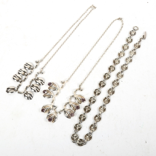 1299 - HERMANN SIERSBOL - 3 sterling silver necklaces, 1 stone set