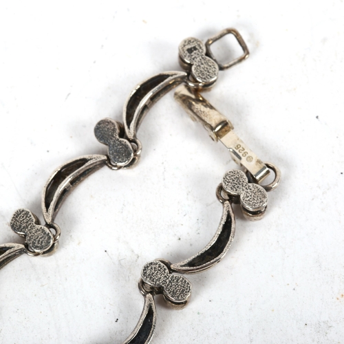 1365 - A 925 silver fancy link necklace