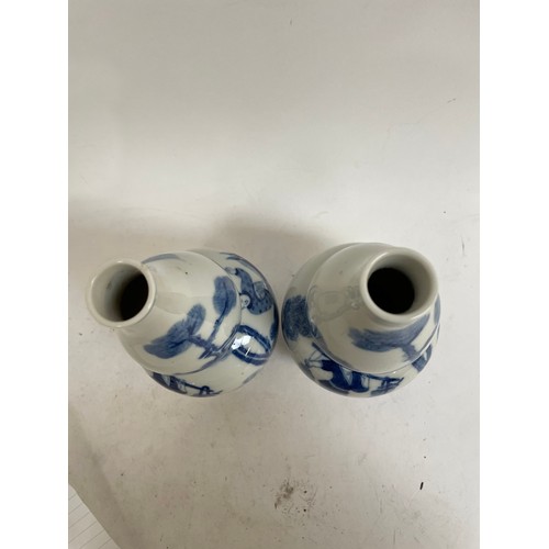 541 - A pair of Chinese blue and white double-gourd vases, 1 with 4 character mark, height 19cm