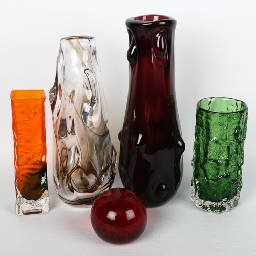 1658 - 4 pieces of WHITEFRIARS Glass including a GEOFFREY BAXTER bark vase, and one other vase (5)