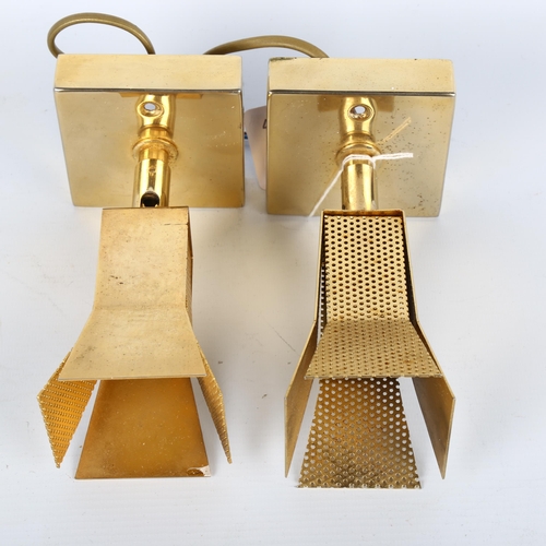 1675 - A pair of Italian mid-century perforated brass wall light, height 16cm