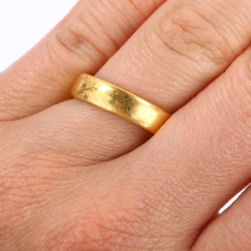 110 - A late 20th century 22ct gold wedding band ring, maker's marks JJ, hallmarks London 1978, band width... 