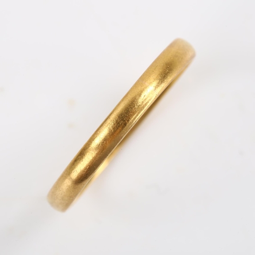 111 - An early 20th century 22ct gold wedding band ring, maker's marks KBSP, hallmarks Birmingham 1933, ba... 