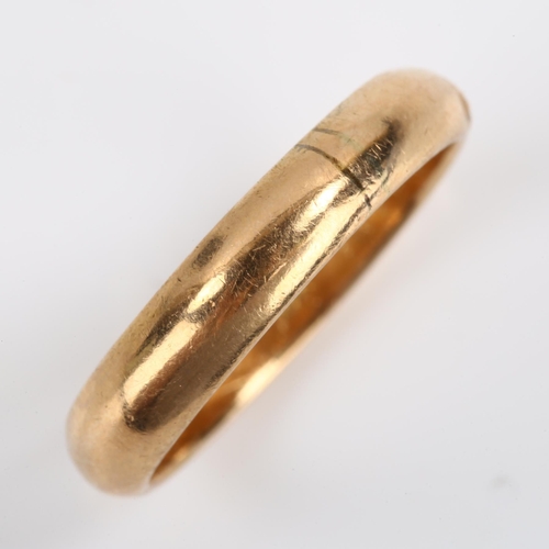 118 - An 18ct gold wedding band ring, band width 3.7mm, size N, 3.4g