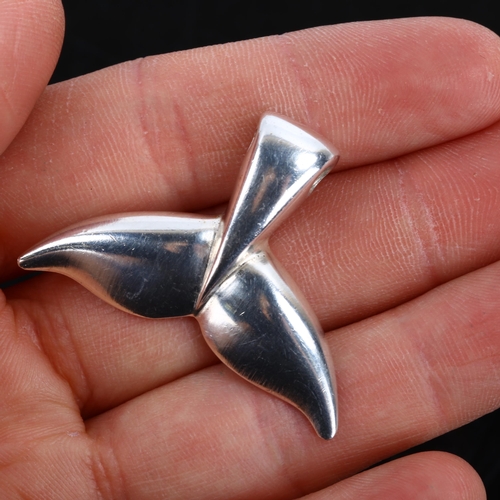 274 - ARNOLD VEGGHAMER - a Danish sterling silver modernist whale flukes pendant, and an unnamed fish frin... 