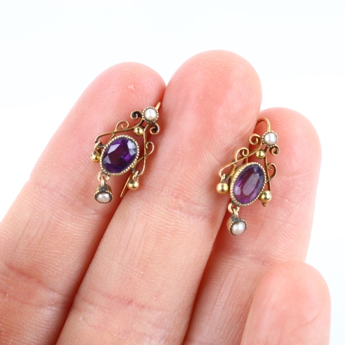 290 - A pair of early 20th century 15ct gold amethyst and pearl earrings with en tremblant drops and sheph... 