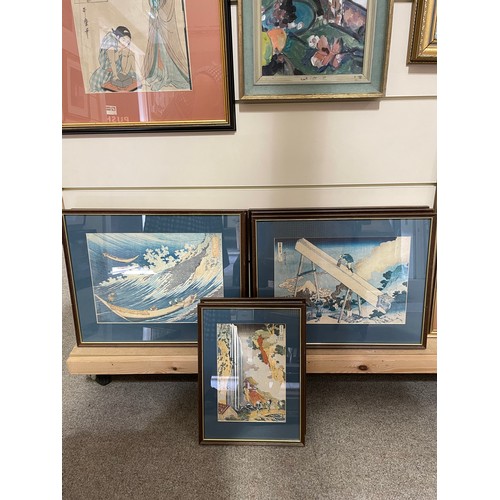 2185 - A group of Japanese re-prints, framed (11)