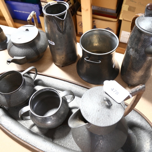 478 - A group of Art Nouveau pewter teaware