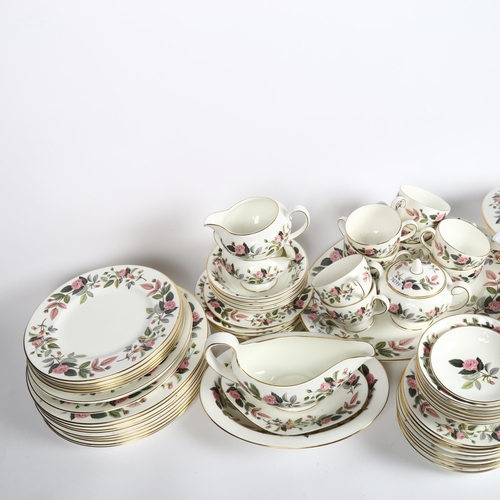 564 - Wedgwood Hathaway Rose dinner service, and matching tea set, including tureen, meat plate and sauce ... 