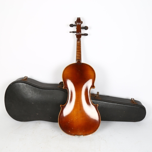 245 - A modern violin and bow, no labels, in hardshell case