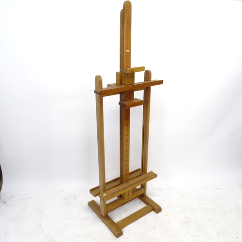 2581 - A Vintage teak artist's adjustable easel