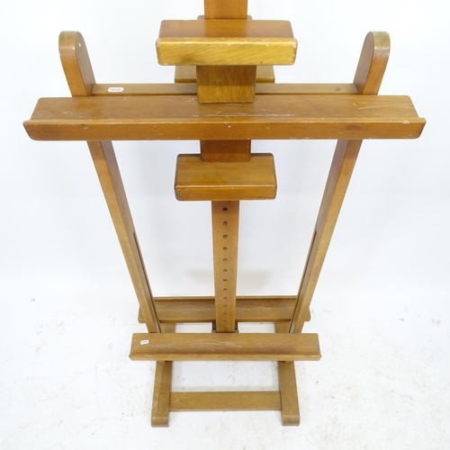 2581 - A Vintage teak artist's adjustable easel