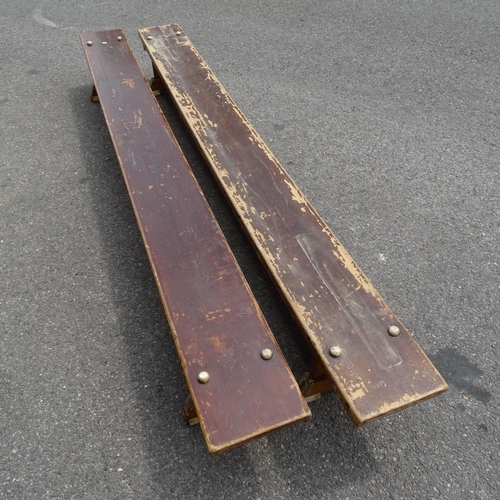 2606 - A pair of Vintage school gymnasium benches, L266cm, H31cm, D26cm