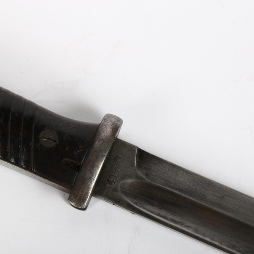 144 - A German 1898 pattern bayonet and scabbard, no. 7068, blade length 25cm, with black leather frog