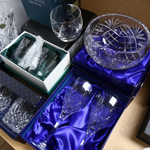 204 - A collection of boxed Royal Doulton crystal glassware, to include Whisky tumblers, goblets in Hellen... 