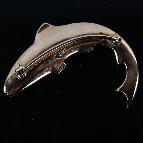 101 - An early 20th century 15ct rose gold silver and enamel novelty figural salmon fish brooch, hand pain... 