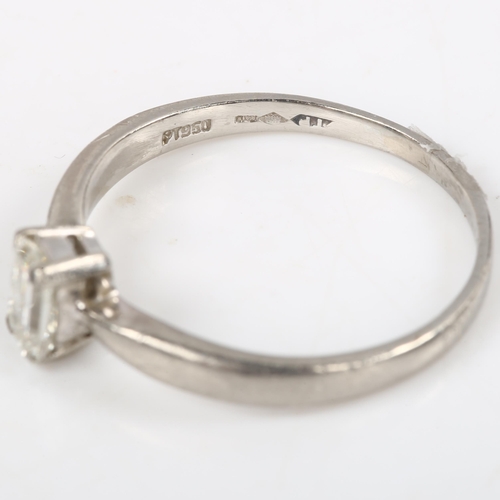 116 - A modern platinum 0.5ct solitaire emerald-cut diamond ring, colour approx I/J, clarity approx VS1/VS... 